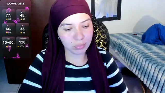 Snapshot of MatchedEyebrow chatting on June 10, 2026, 9:49 pm MatchedEyebrow online show from June 10, 2026, 9:49 pm