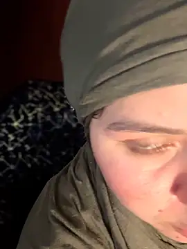 Snapshot of MatchedEyebrow chatting on May 20, 2026, 9:56 pm MatchedEyebrow online show from May 20, 2026, 9:56 pm