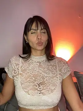 ameliayourfav1 online show from September 21, 2025, 3:11 am