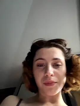 Snapshot of Camilla_Railian chatting on October 2, 2025, 10:24 pm Camilla Railian online show from October 2, 2025, 10:24 pm