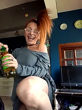 FrozenWaffle online show from September 23, 2025, 5:31 pm