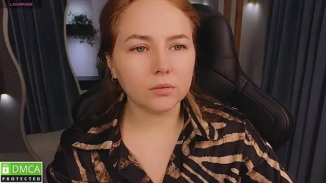 Mira Mermayd online show from November 19, 2025, 1:27 am