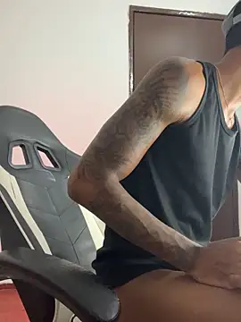 YeremiBrowm online show from February 28, 2025, 11:12 pm