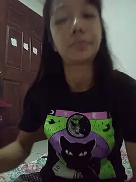 Karmakuro online show from April 12, 2026, 12:36 am