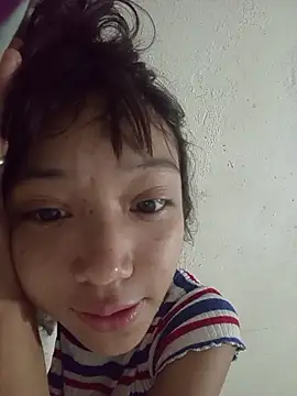 Karmakuro online show from April 8, 2026, 3:35 pm