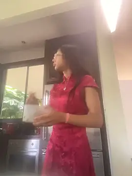 Karmakuro online show from October 29, 2025, 8:19 pm