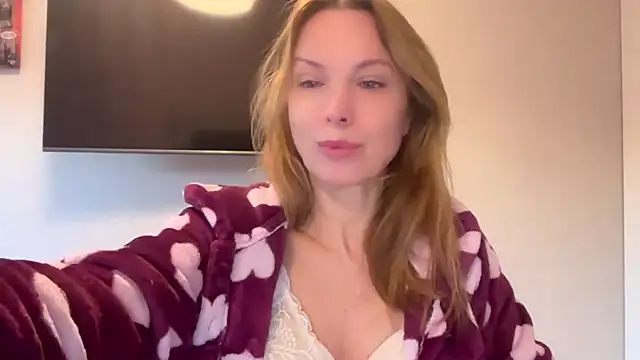 Snapshot of RachellAmazing chatting on March 18, 2025, 6:17 am RachellAmazing online show from March 18, 2025, 6:17 am