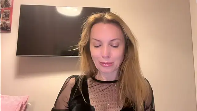 Snapshot of RachellAmazing chatting on March 20, 2025, 9:13 pm RachellAmazing online show from March 20, 2025, 9:13 pm