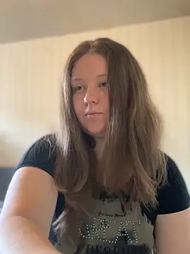 Jessica Rubatte online show from October 7, 2025, 7:42 am