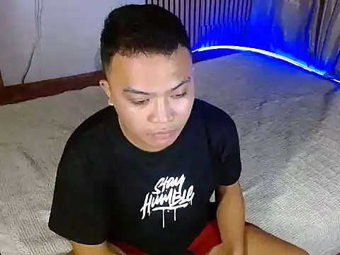 xsweetasian69x online show from December 18, 2024, 7:30 pm