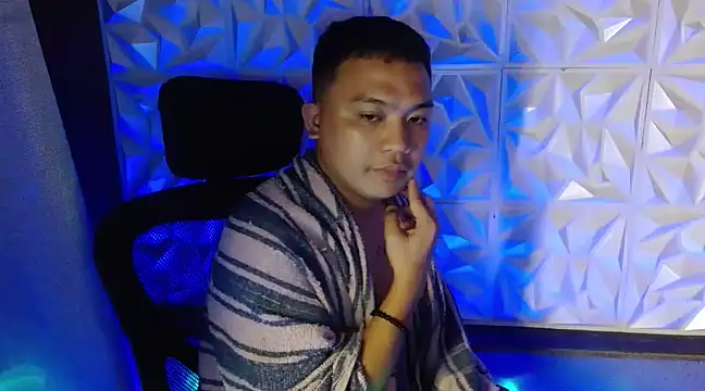 xsweetasian69x online show from March 13, 2025, 8:00 pm