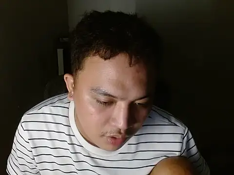 Snapshot of xsweetasian69x chatting on April 12, 2026, 3:26 pm xsweetasian69x online show from April 12, 2026, 3:26 pm