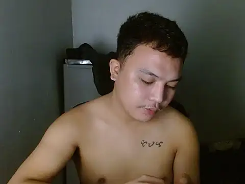 Snapshot of xsweetasian69x chatting on April 16, 2026, 2:51 pm xsweetasian69x online show from April 16, 2026, 2:51 pm