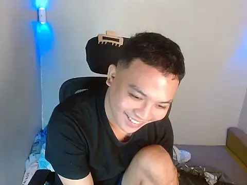 Snapshot of xsweetasian69x chatting on March 9, 2026, 2:09 pm xsweetasian69x online show from March 9, 2026, 2:09 pm