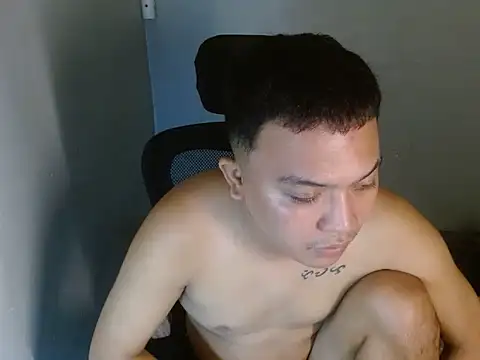 Snapshot of xsweetasian69x chatting on March 11, 2026, 2:55 pm xsweetasian69x online show from March 11, 2026, 2:55 pm