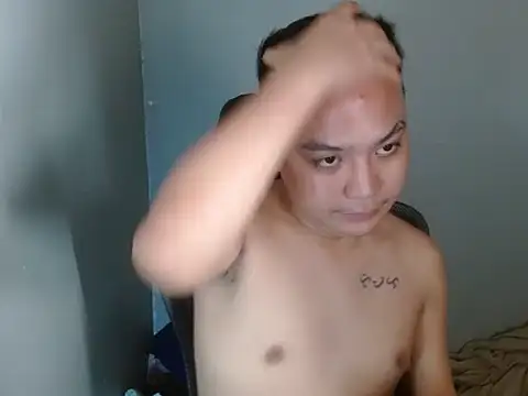 Snapshot of xsweetasian69x chatting on March 19, 2026, 10:04 am xsweetasian69x online show from March 19, 2026, 10:04 am