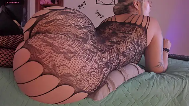 Snapshot of MarStonee chatting on February 3, 2025, 1:19 am MarStonee online show from February 3, 2025, 1:19 am