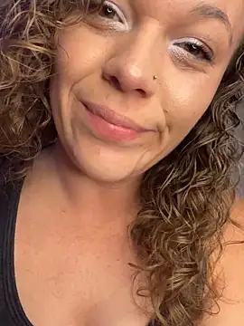 AuroraSummers online show from October 16, 2025, 12:19 am