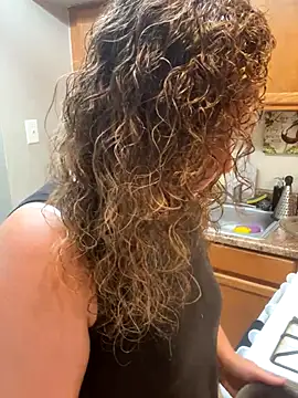 AuroraSummers online show from September 22, 2025, 11:33 pm