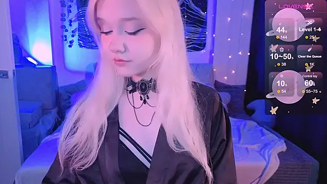 IrmaBell online show from September 12, 2025, 10:31 pm