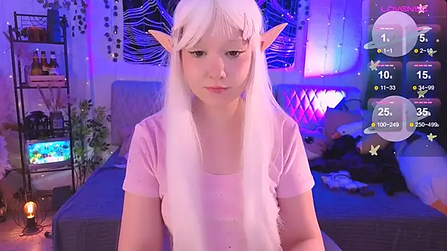 IrmaBell online show from December 17, 2025, 12:59 am