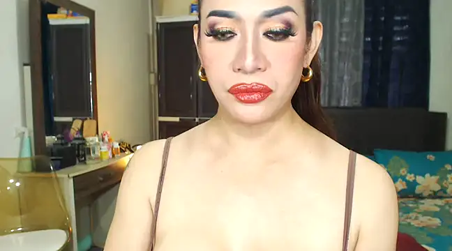 HugeKatarinaTS online show from March 9, 2025, 1:04 am