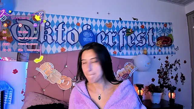 brenda moris01 online show from September 29, 2025, 9:31 pm