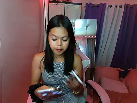 young salsalita online show from March 21, 2025, 11:55 am