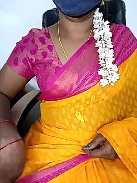 Snapshot of Tamil-hotwife chatting on January 17, 2026, 3:48 pm Tamil-hotwife online show from January 17, 2026, 3:48 pm