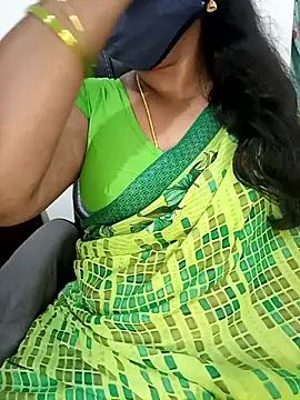 Snapshot of Tamil-hotwife chatting on March 29, 2026, 4:41 pm Tamil-hotwife online show from March 29, 2026, 4:41 pm