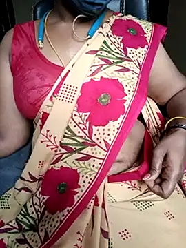 Snapshot of Tamil-hotwife chatting on July 8, 2026, 5:41 am Tamil-hotwife online show from July 8, 2026, 5:41 am