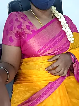 Snapshot of Tamil-hotwife chatting on March 4, 2026, 6:04 pm Tamil-hotwife online show from March 4, 2026, 6:04 pm
