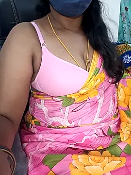 Snapshot of Tamil-hotwife chatting on March 8, 2026, 10:40 am Tamil-hotwife online show from March 8, 2026, 10:40 am