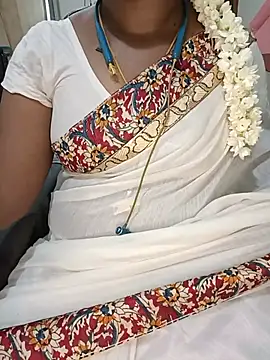 Snapshot of Tamil-hotwife chatting on July 11, 2026, 4:29 pm Tamil-hotwife online show from July 11, 2026, 4:29 pm