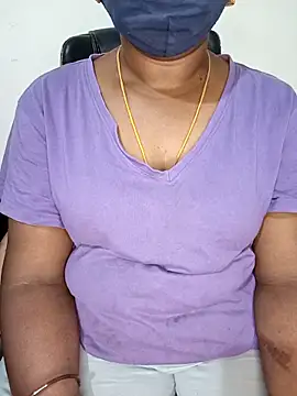 Snapshot of Tamil-hotwife chatting on March 9, 2026, 8:51 am Tamil-hotwife online show from March 9, 2026, 8:51 am