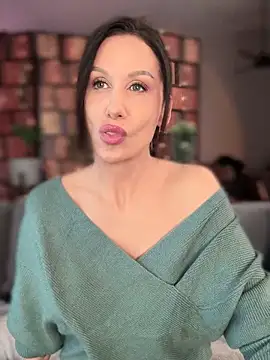 Fiona Kent  online show from January 26, 2025, 6:27 pm