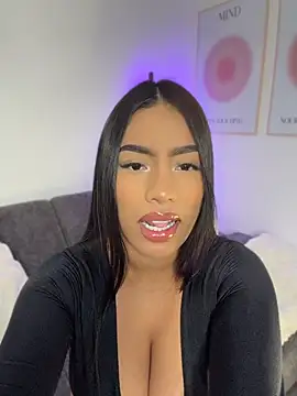 Snapshot of Sara_mocca_ chatting on July 25, 2026, 4:35 pm Sara mocca online show from July 25, 2026, 4:35 pm