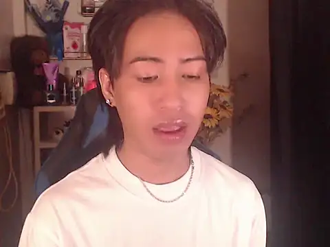 Lemonadexxx online show from April 15, 2026, 3:27 pm