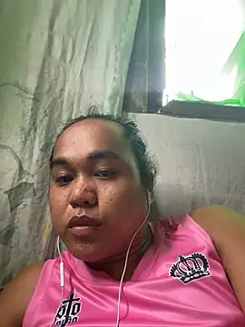 Snapshot of bettina_love chatting on May 29, 2026, 3:34 am bettina love online show from May 29, 2026, 3:34 am