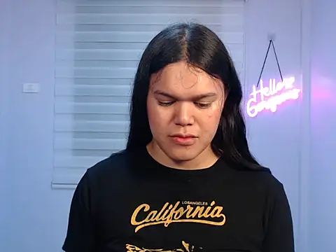 Snapshot of Miss_Ivanawolf chatting on March 2, 2025, 5:09 pm Miss Ivanawolf online show from March 2, 2025, 5:09 pm