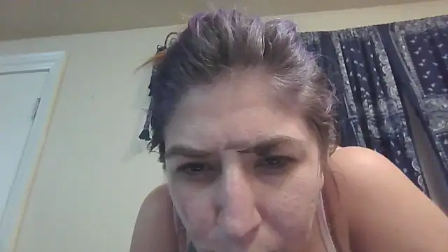 bootiebby online show from December 5, 2025, 9:30 am