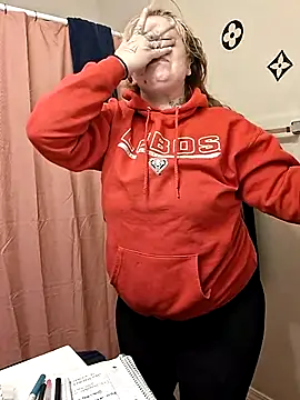 Snapshot of bootiebby chatting on October 27, 2025, 11:27 pm bootiebby online show from October 27, 2025, 11:27 pm