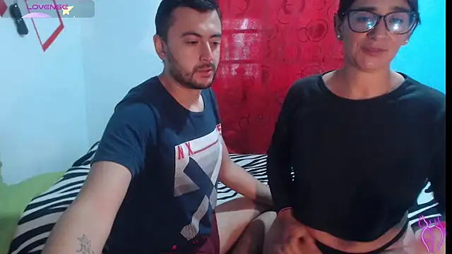 Snapshot of party2col chatting on February 11, 2025, 7:38 pm party2col online show from February 11, 2025, 7:38 pm