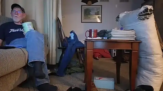 CDforU online show from February 10, 2026, 4:33 am