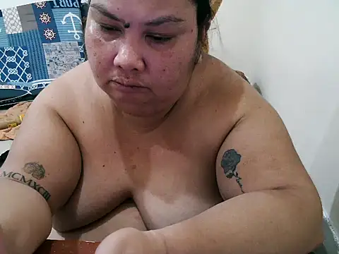 Snapshot of xxbigboootyxx chatting on July 8, 2026, 12:39 pm xxbigboootyxx online show from July 8, 2026, 12:39 pm
