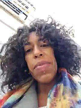 Goldenlace online show from February 4, 2025, 12:11 pm