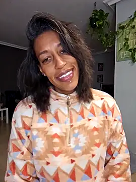 Goldenlace online show from November 14, 2025, 11:52 pm