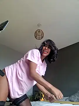 Goldenlace online show from January 23, 2025, 11:04 am