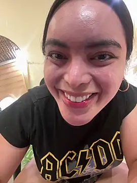 Snapshot of HotstuffCherrySummer chatting on September 15, 2025, 9:10 am HotstuffCherrySummer online show from September 15, 2025, 9:10 am