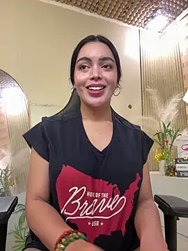 HotstuffCherrySummer online show from April 5, 2026, 11:06 am